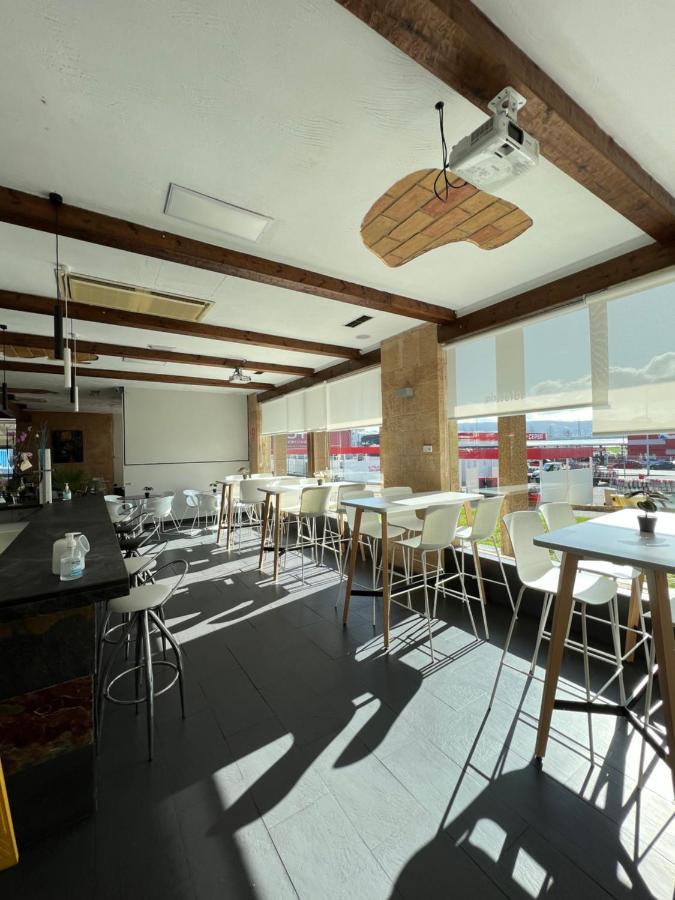 Hotel Chips Ferrol Нарон Экстерьер фото